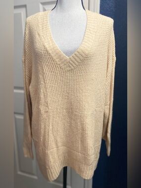 American Eagle Outfitters Cream V-Neck Waffle Knit Sweater